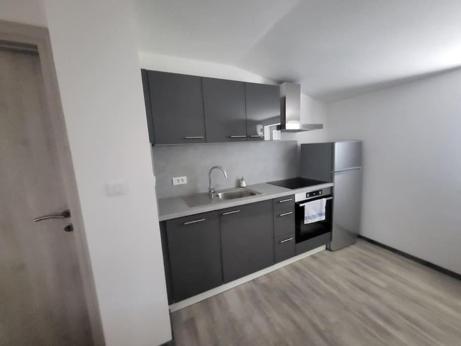 Jack Apartments Марибор Экстерьер фото
